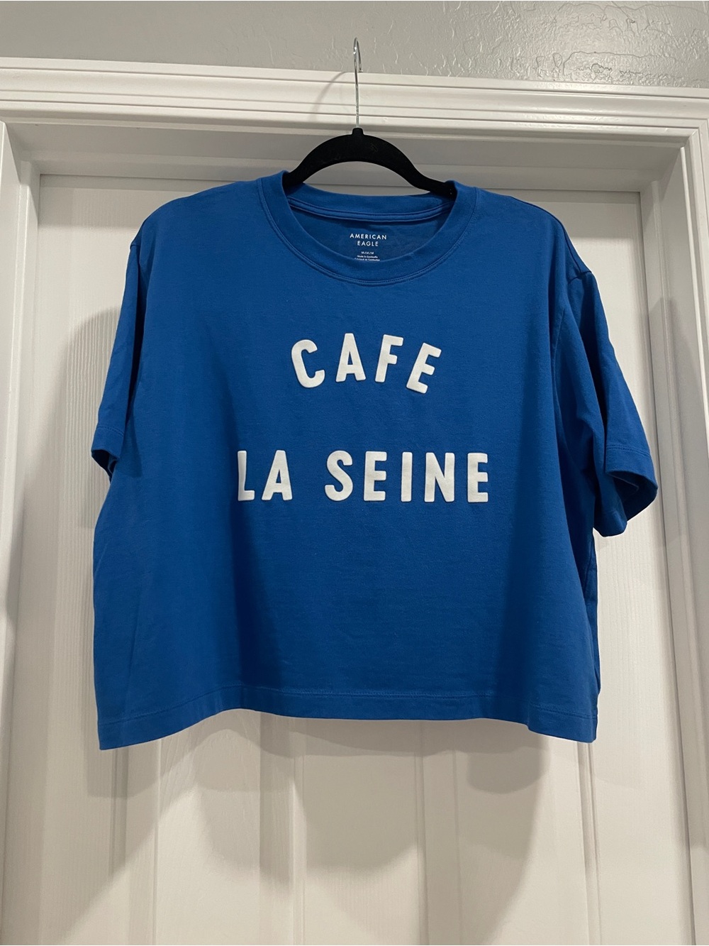 American Eagle Outfitters Blue "Cafe La Seine" Short Sleeve Tee